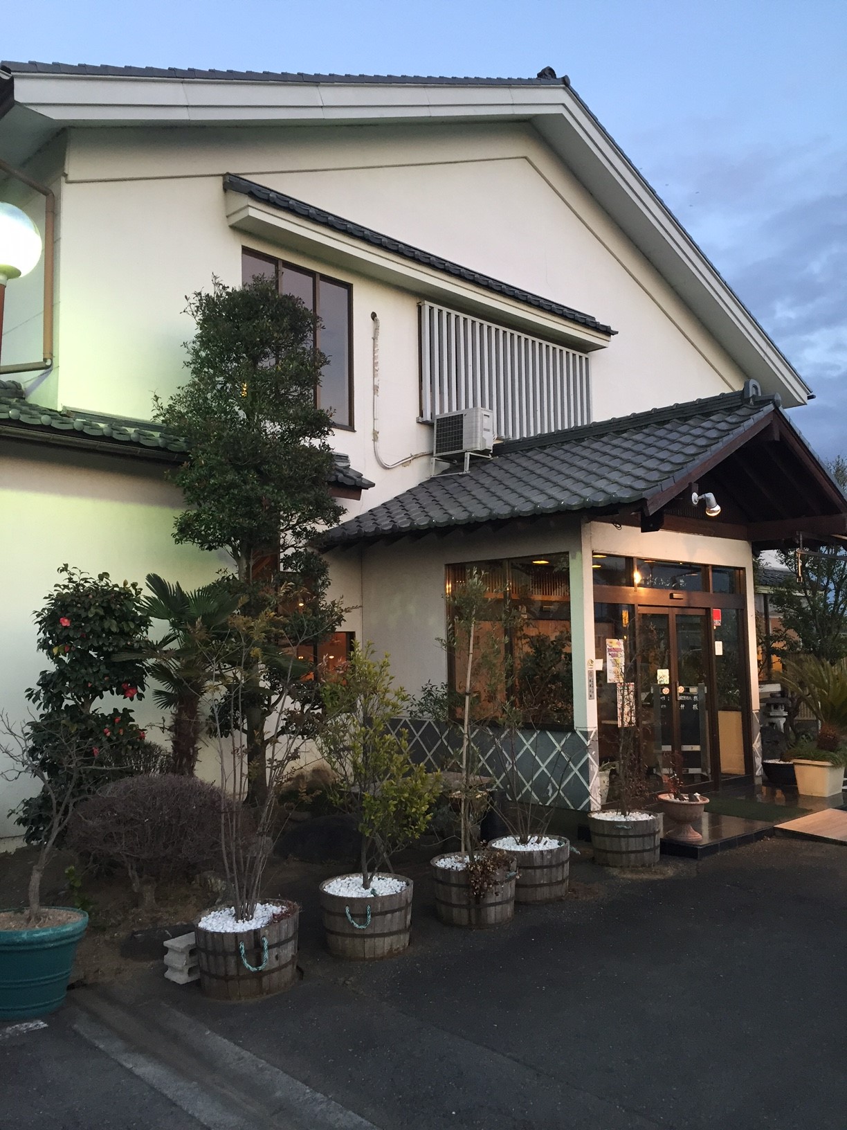 しげよし川島本店